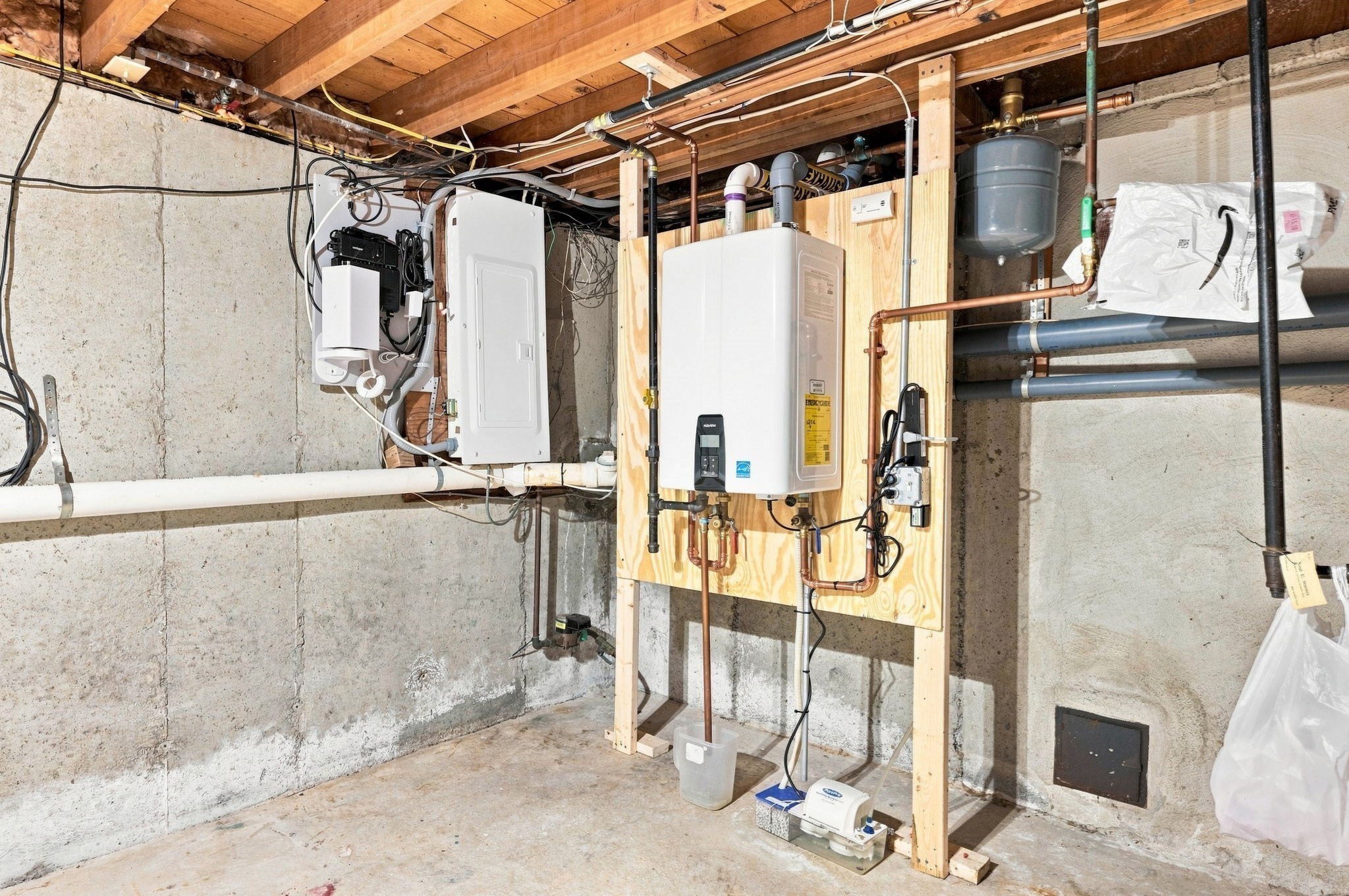 30 Ideal Ave Property Photo 35