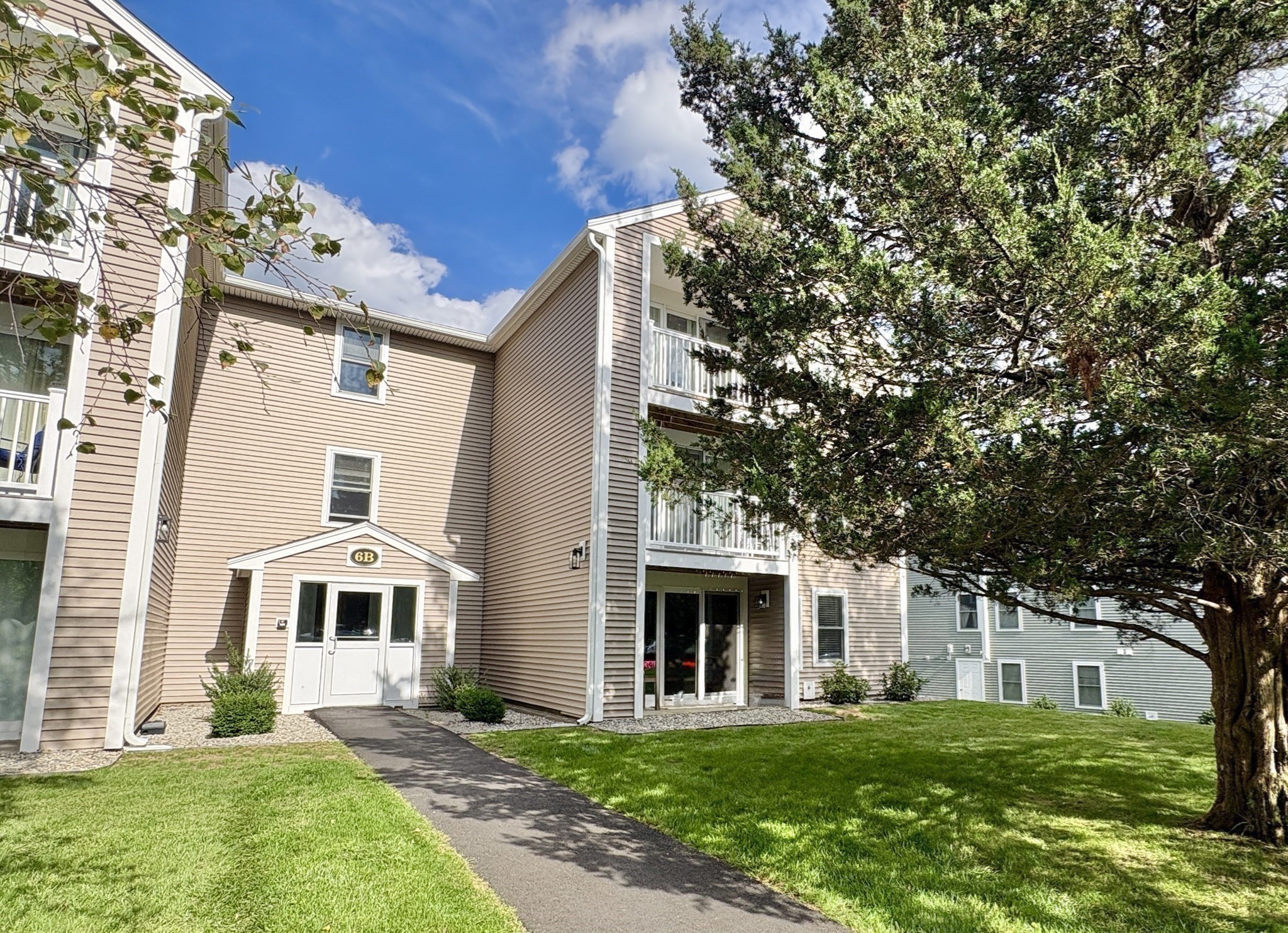 6 Marc Drive Property Photo 3