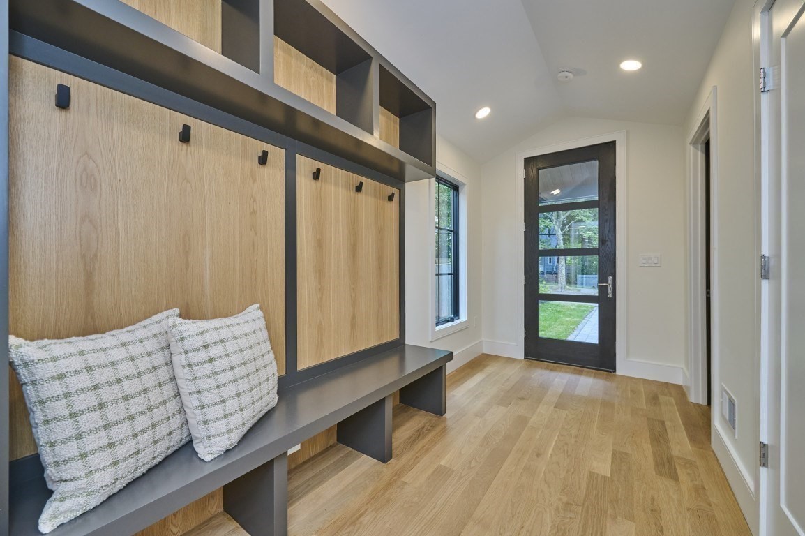 125 Fuller # 125 Property Photo 6