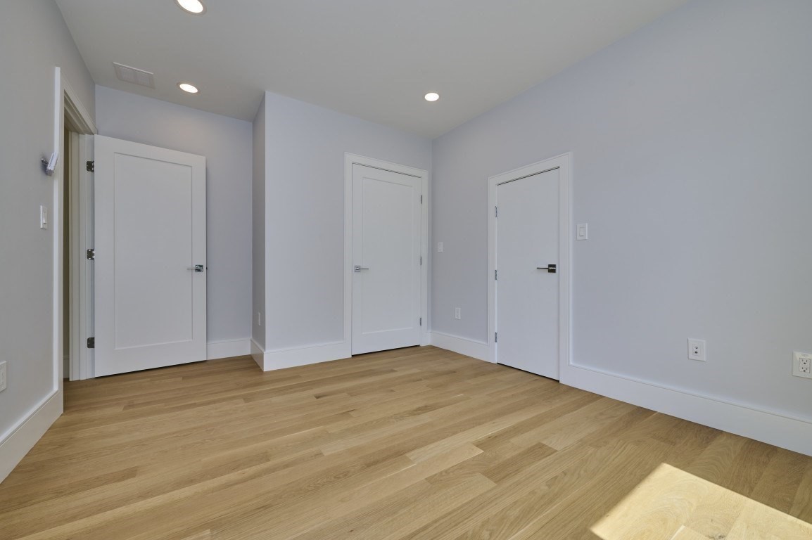 125 Fuller # 125 Property Photo 30