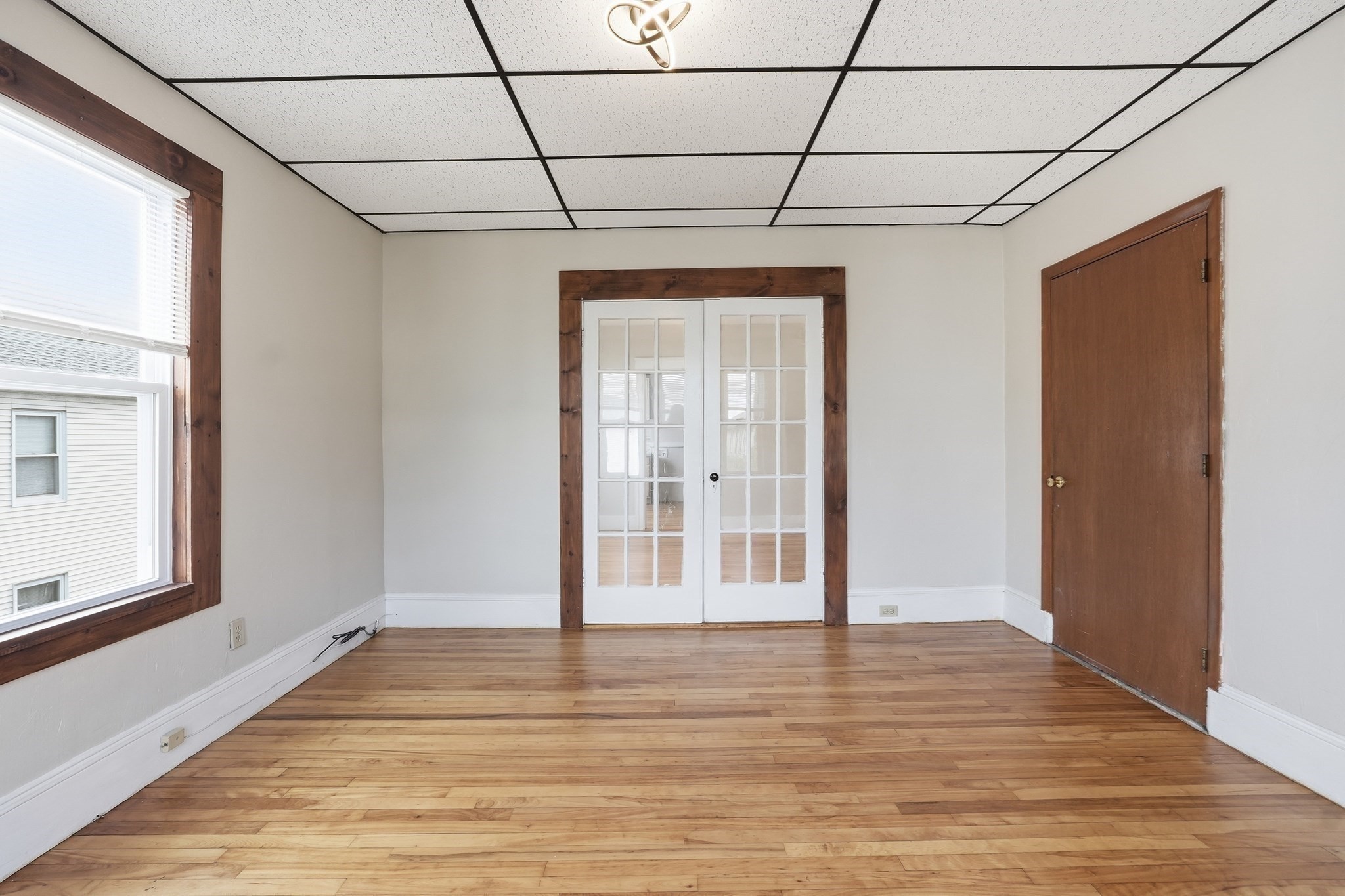 17 Fairbanks St Property Photo 11