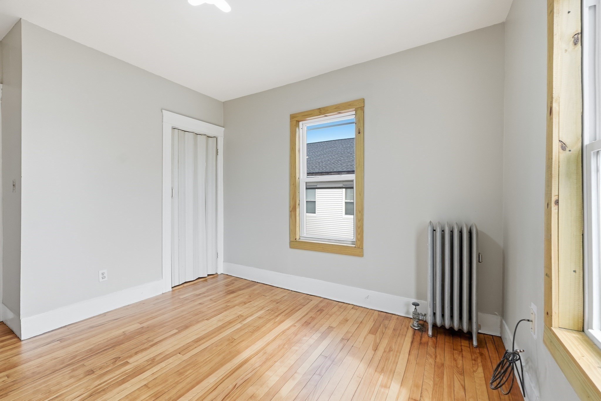 17 Fairbanks St Property Photo 13