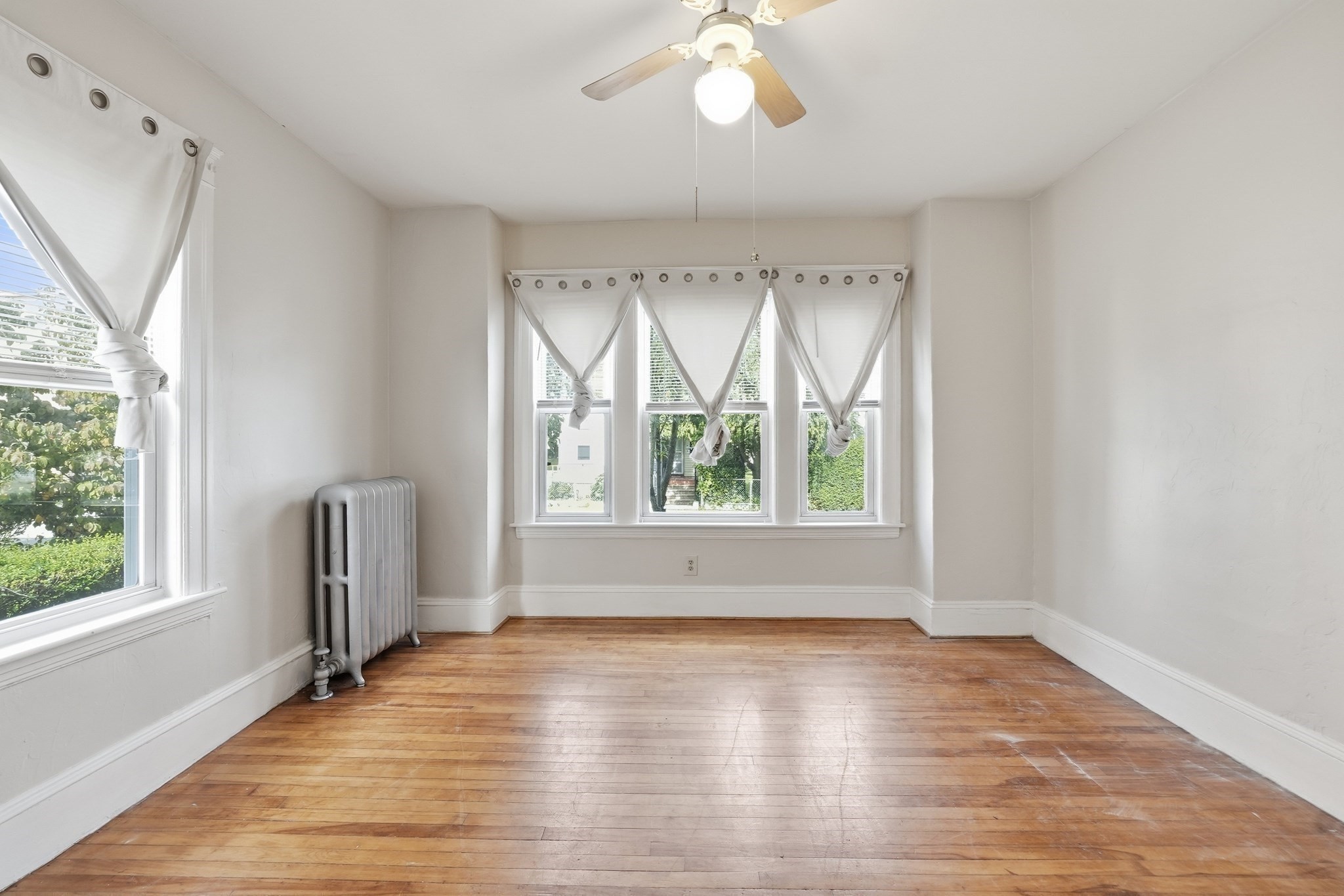 17 Fairbanks St Property Photo 19