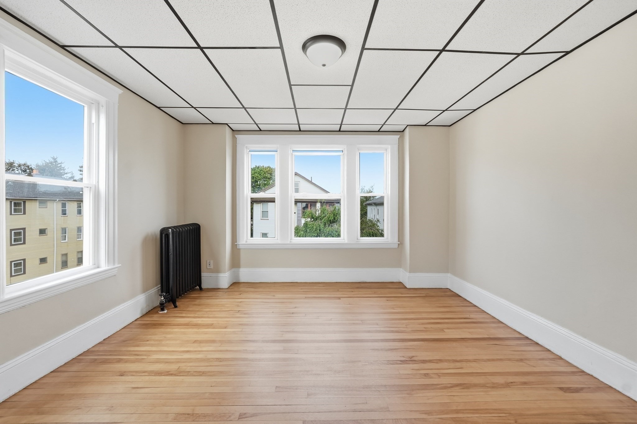 17 Fairbanks St Property Photo 28