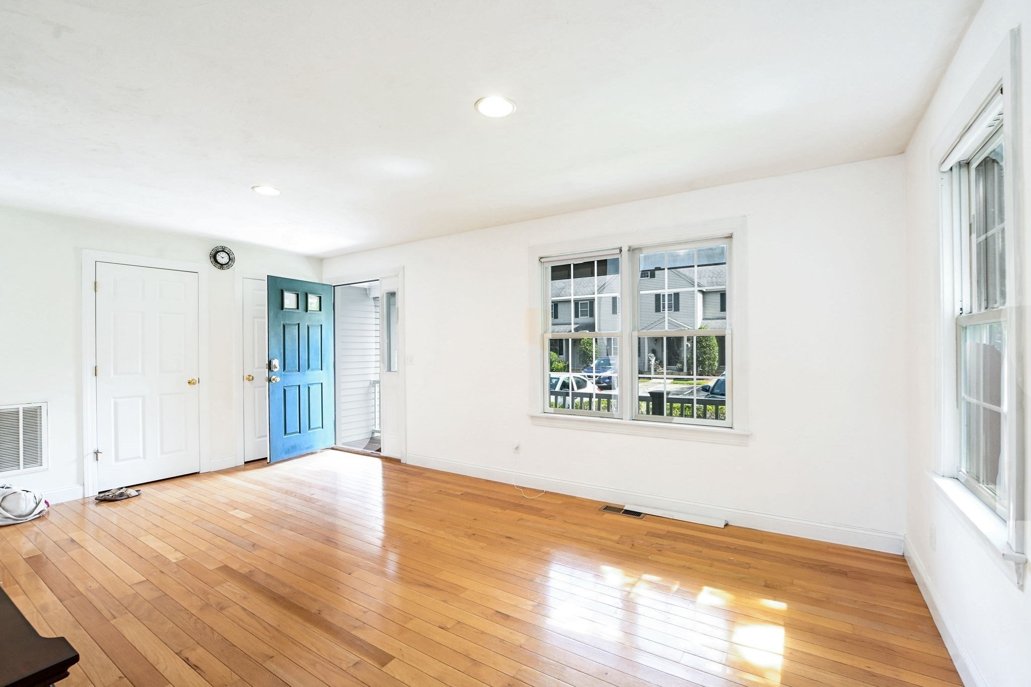 10a Saint Andrews Way # 10a Property Photo 5