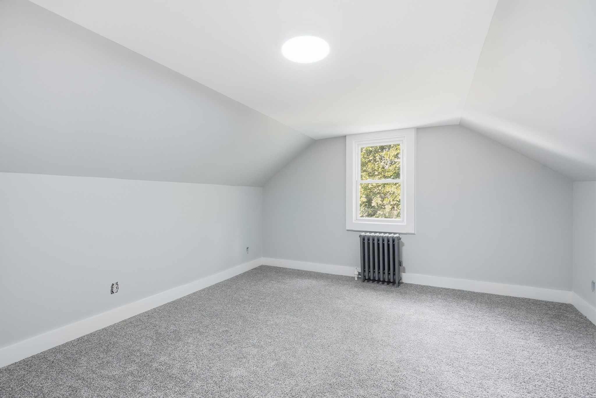 128 Wilber St Property Photo 21