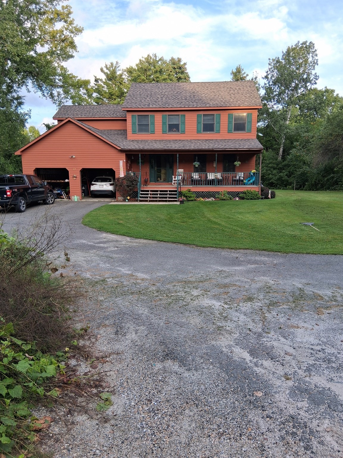 40 8th St. Property Photo 2
