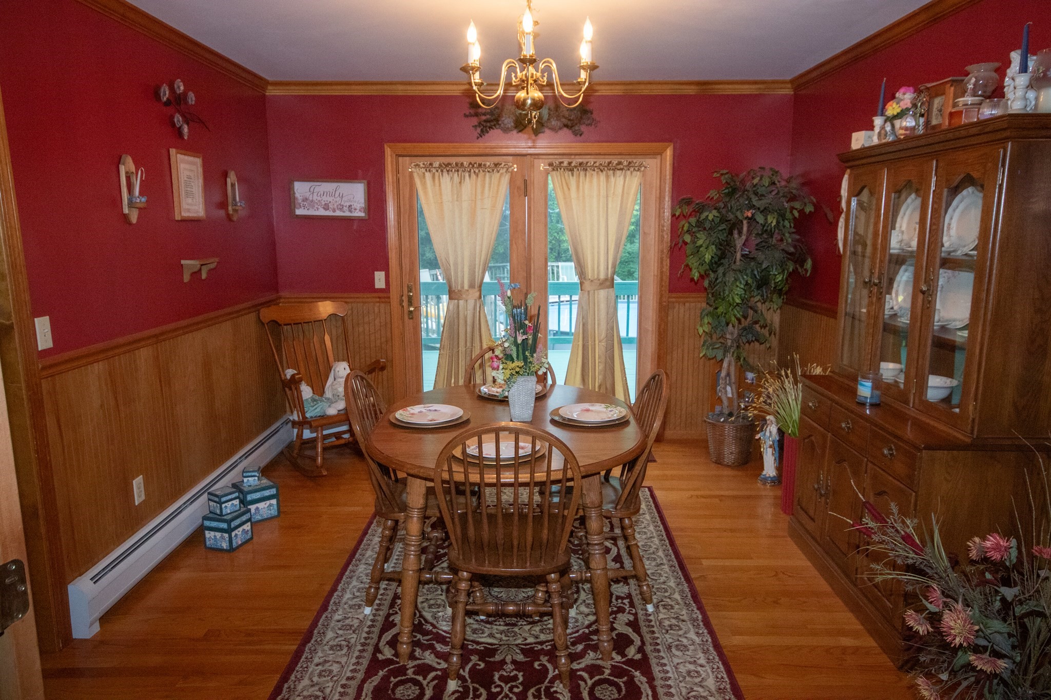 40 8th St. Property Photo 11