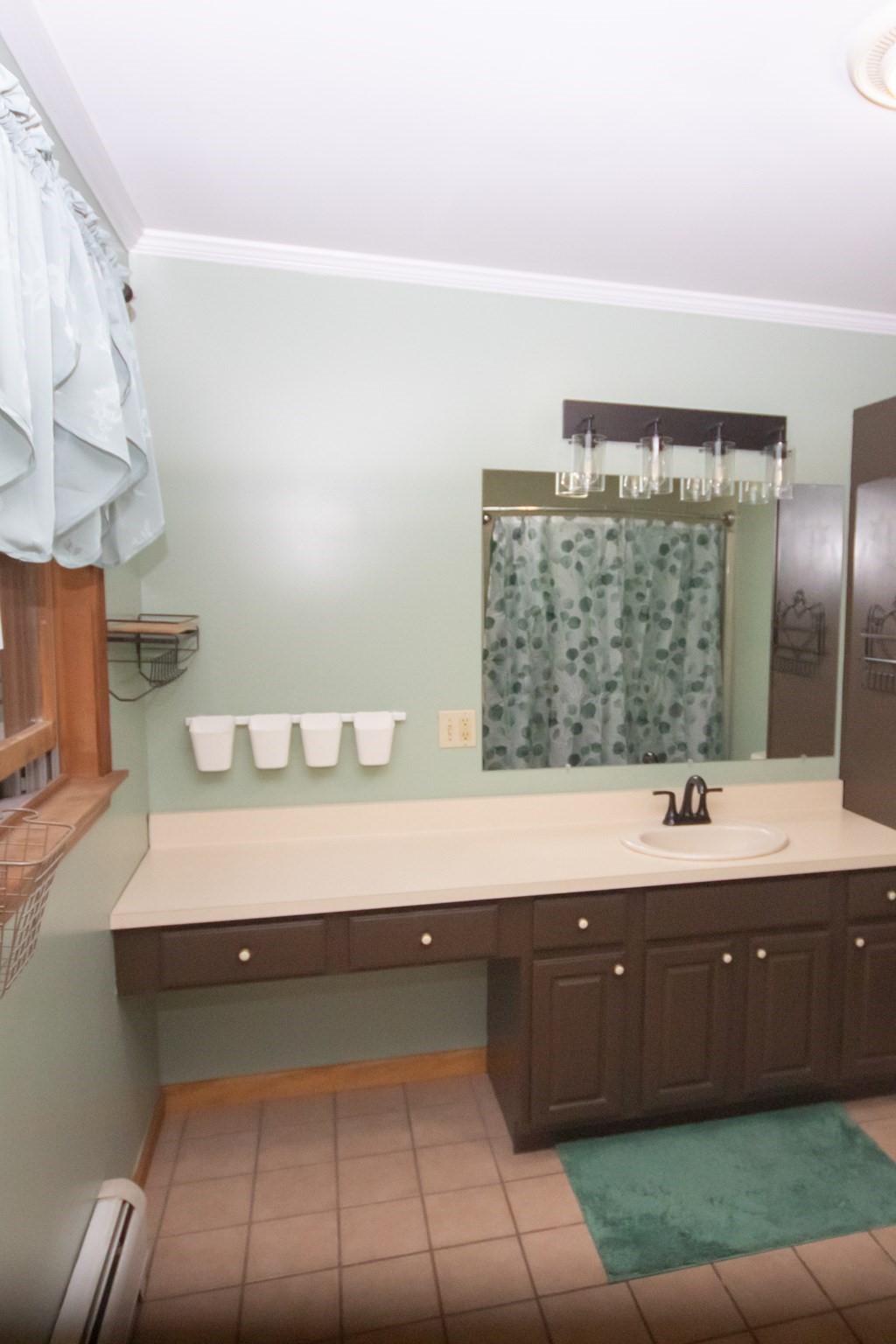 40 8th St. Property Photo 17