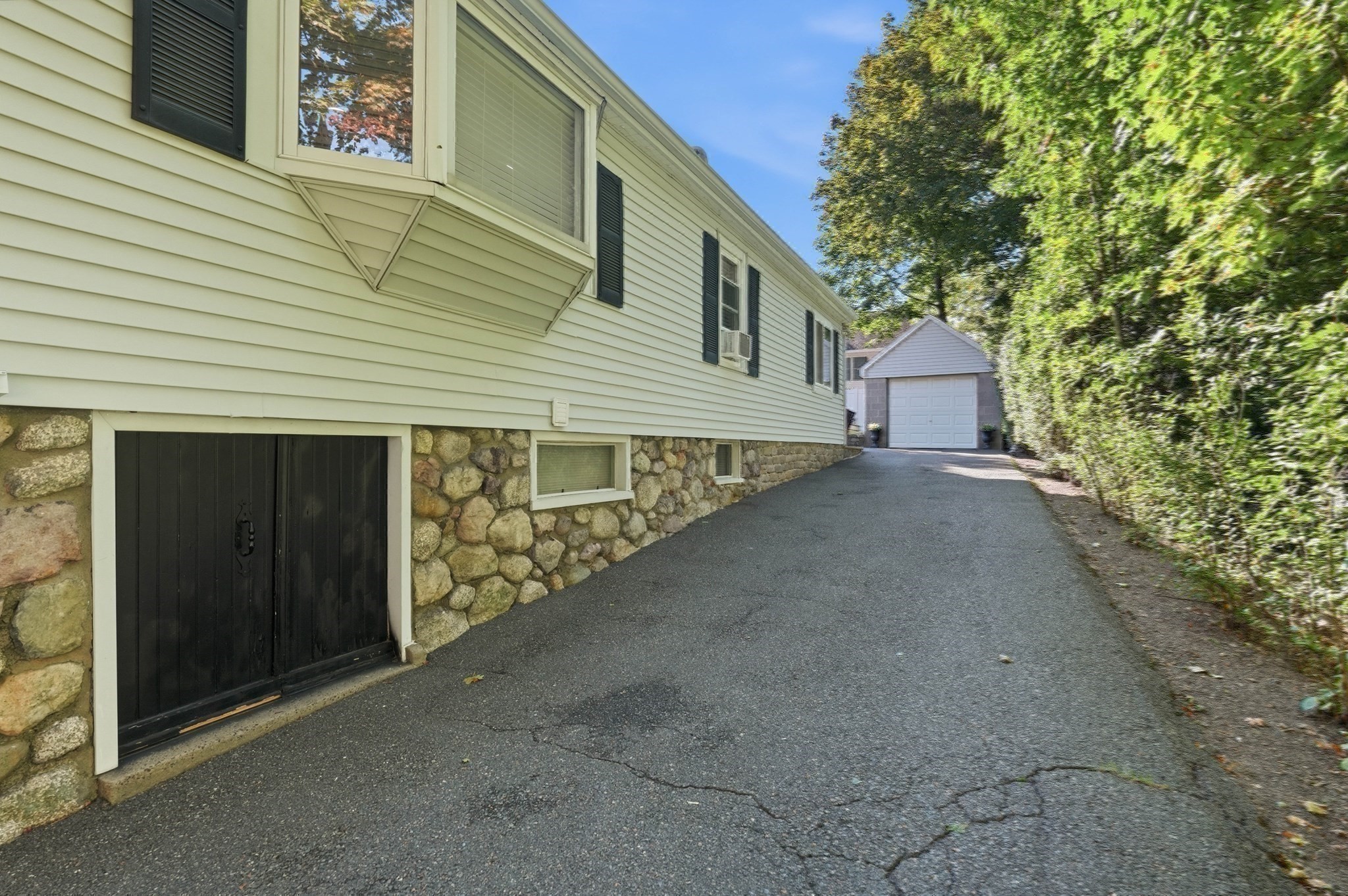 37 Westford Street Property Photo 34