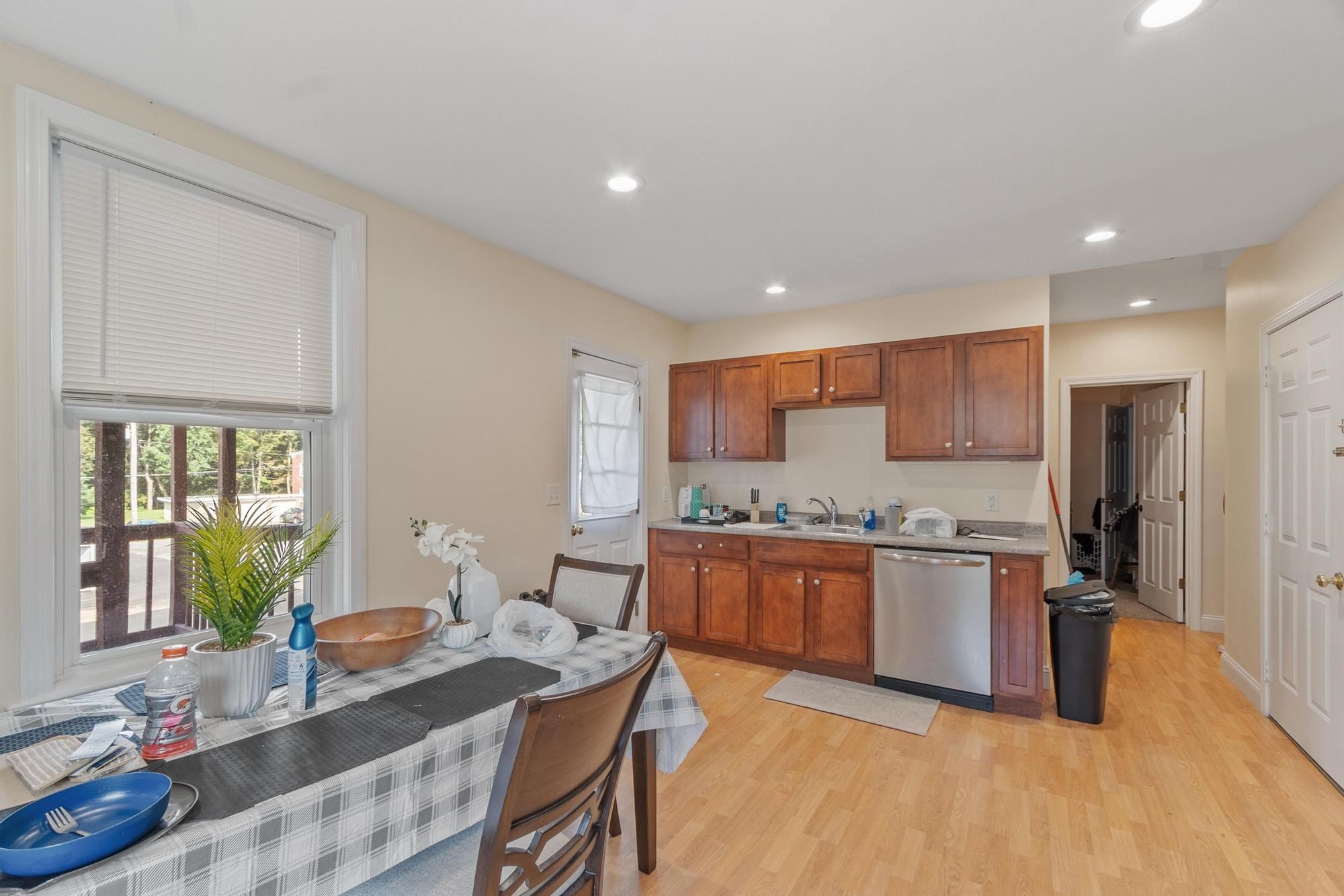 448 High Street Property Photo 21