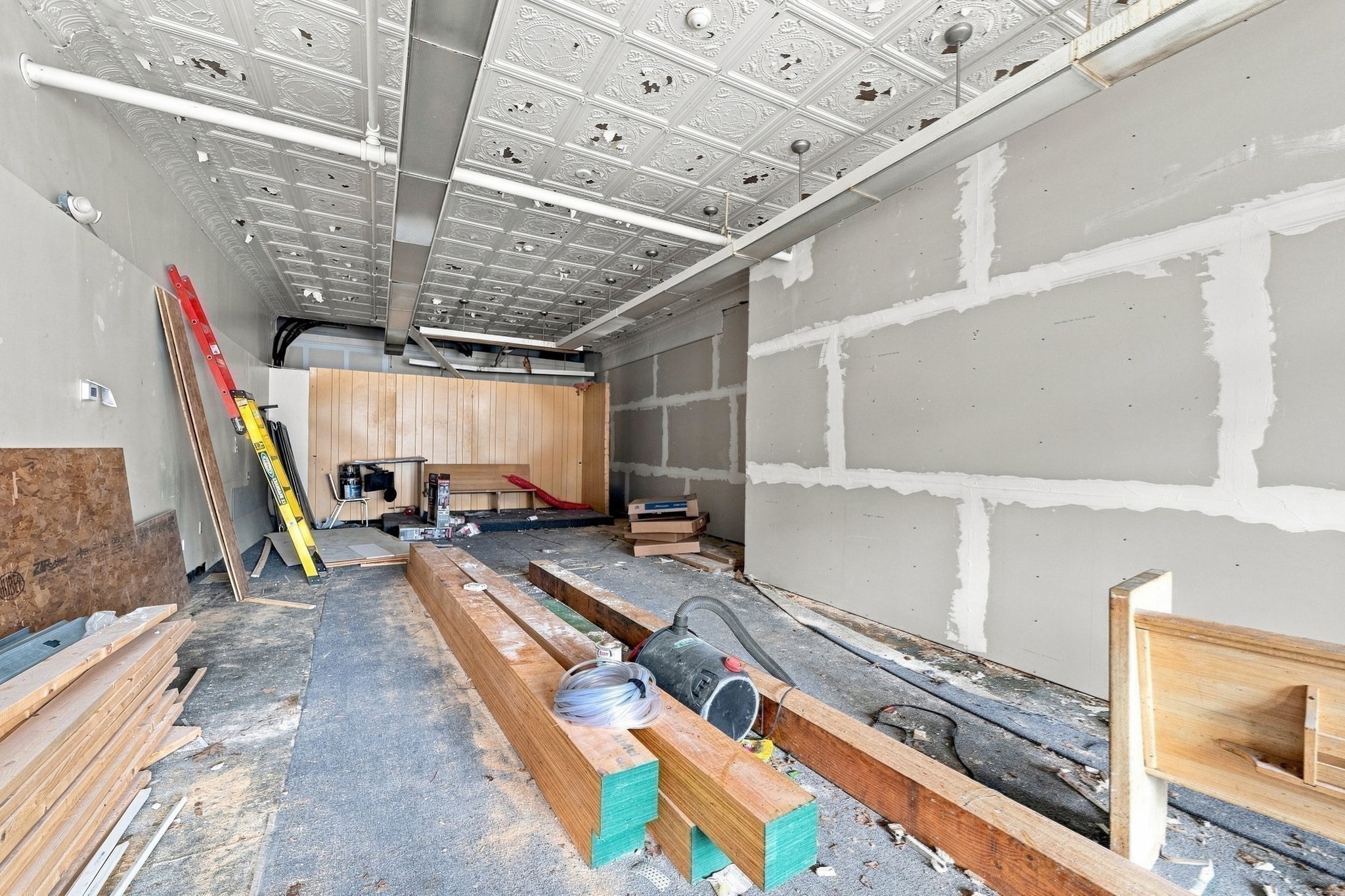 4-12 Parker St Property Photo 10