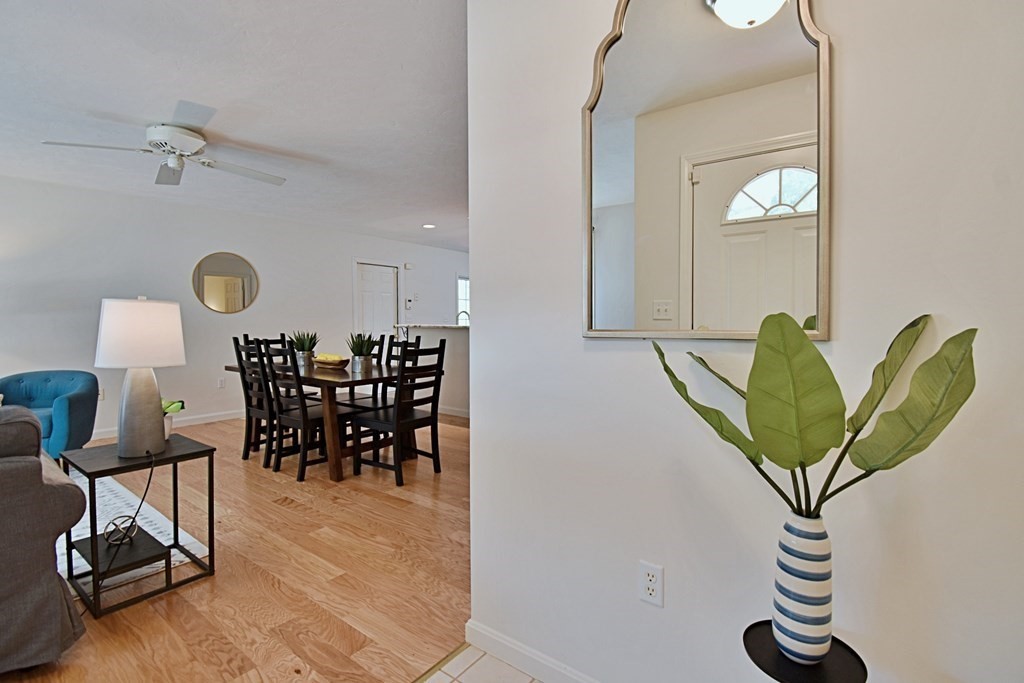 19 Ptarmigan Dr # 19 Property Photo 3