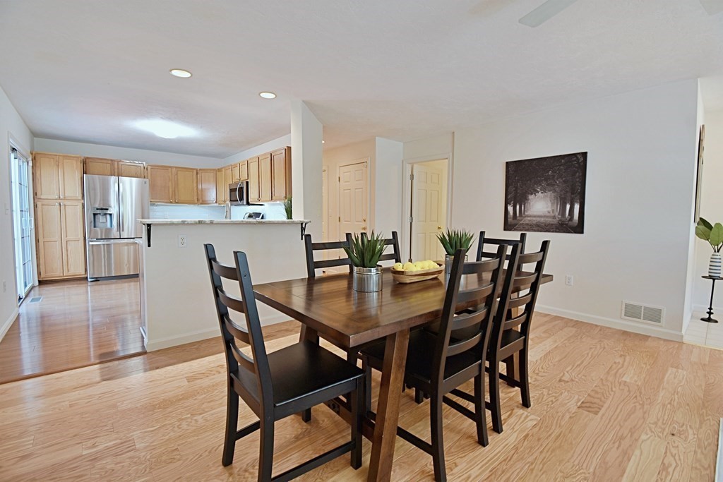 19 Ptarmigan Dr # 19 Property Photo 6