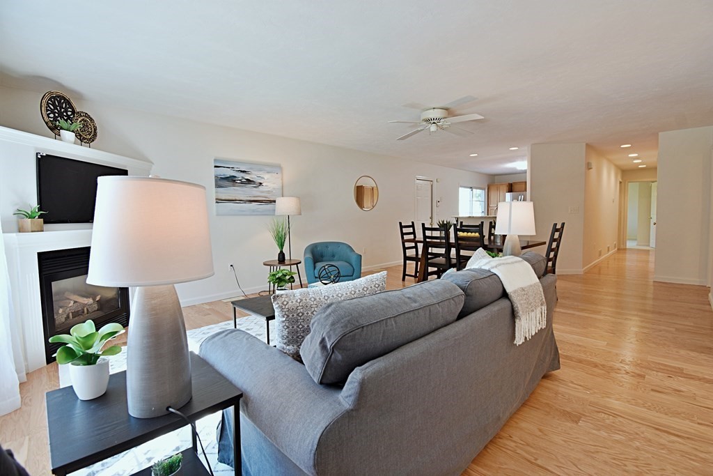 19 Ptarmigan Dr # 19 Property Photo 8