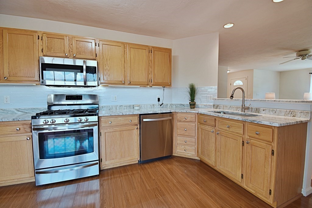 19 Ptarmigan Dr # 19 Property Photo 17