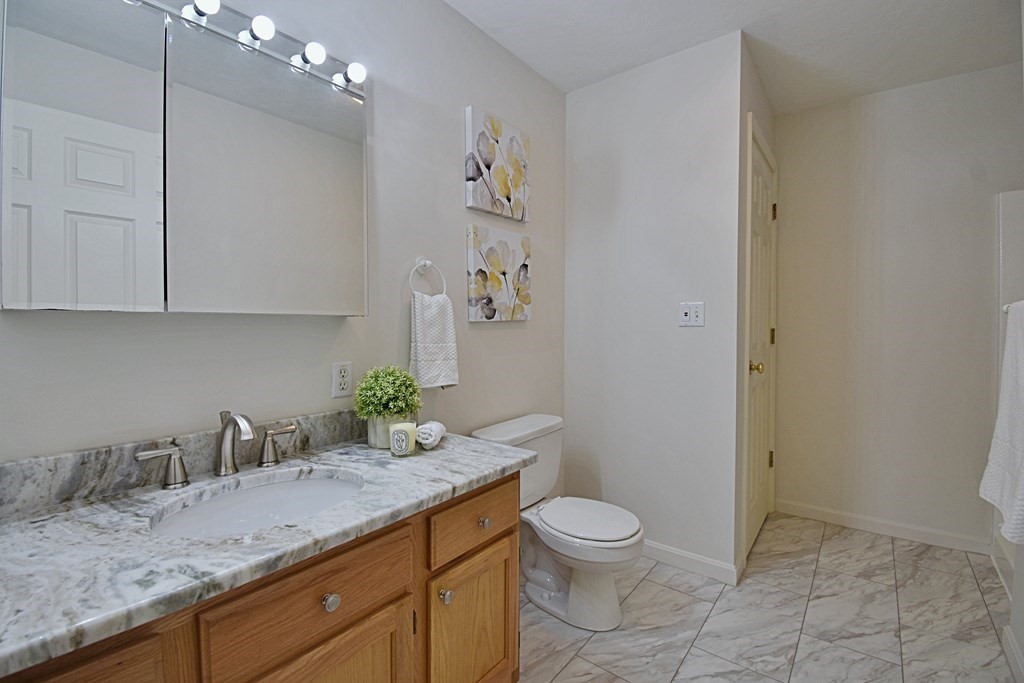 19 Ptarmigan Dr # 19 Property Photo 22