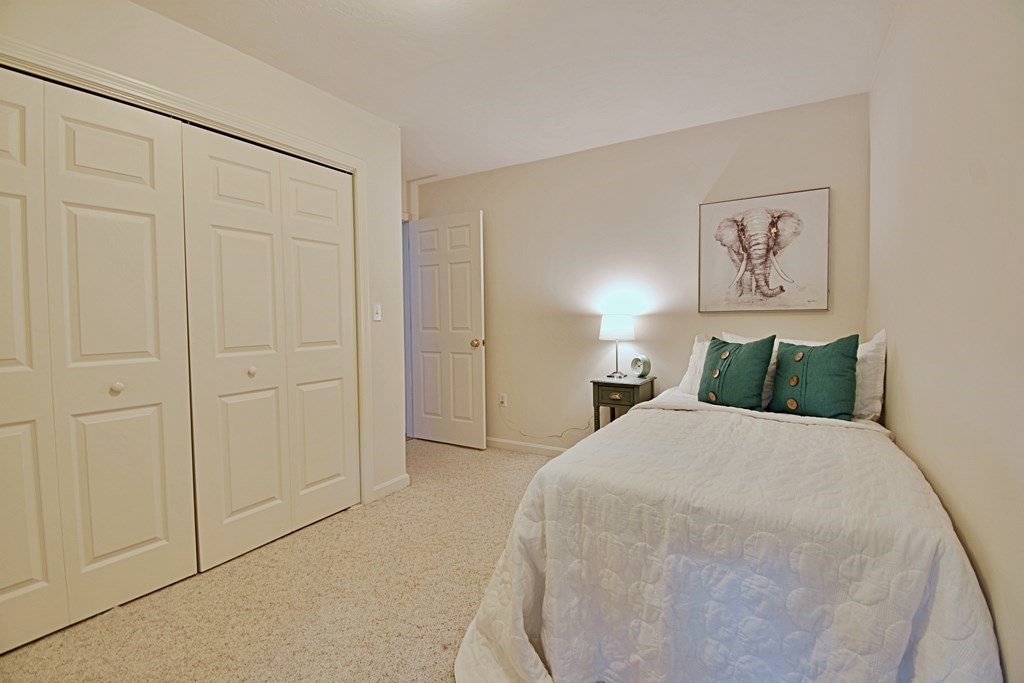 19 Ptarmigan Dr # 19 Property Photo 26
