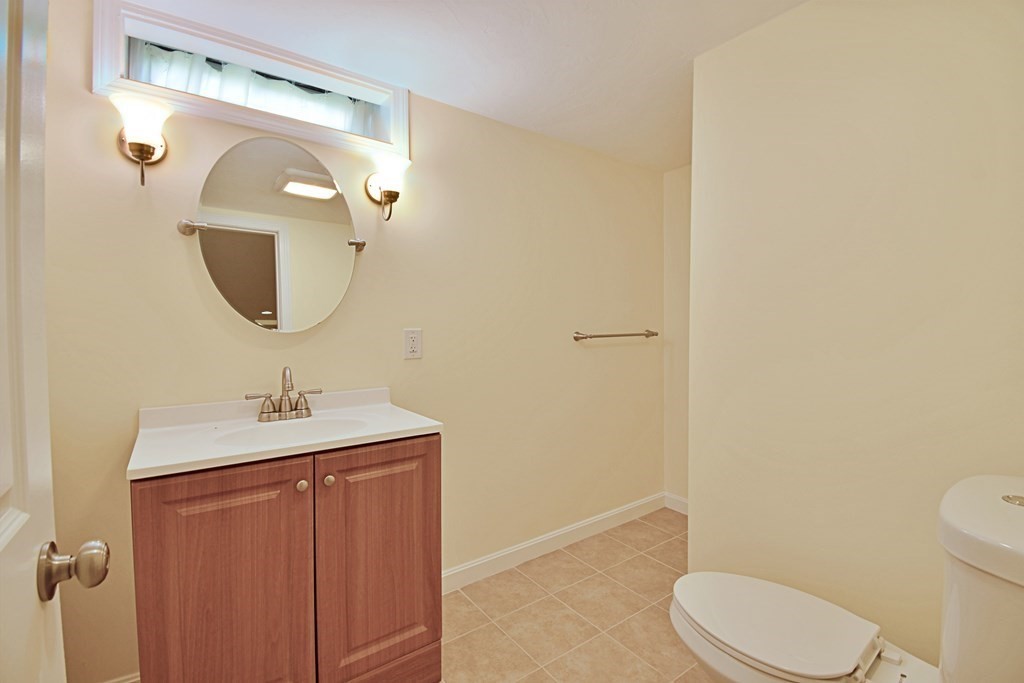 19 Ptarmigan Dr # 19 Property Photo 34