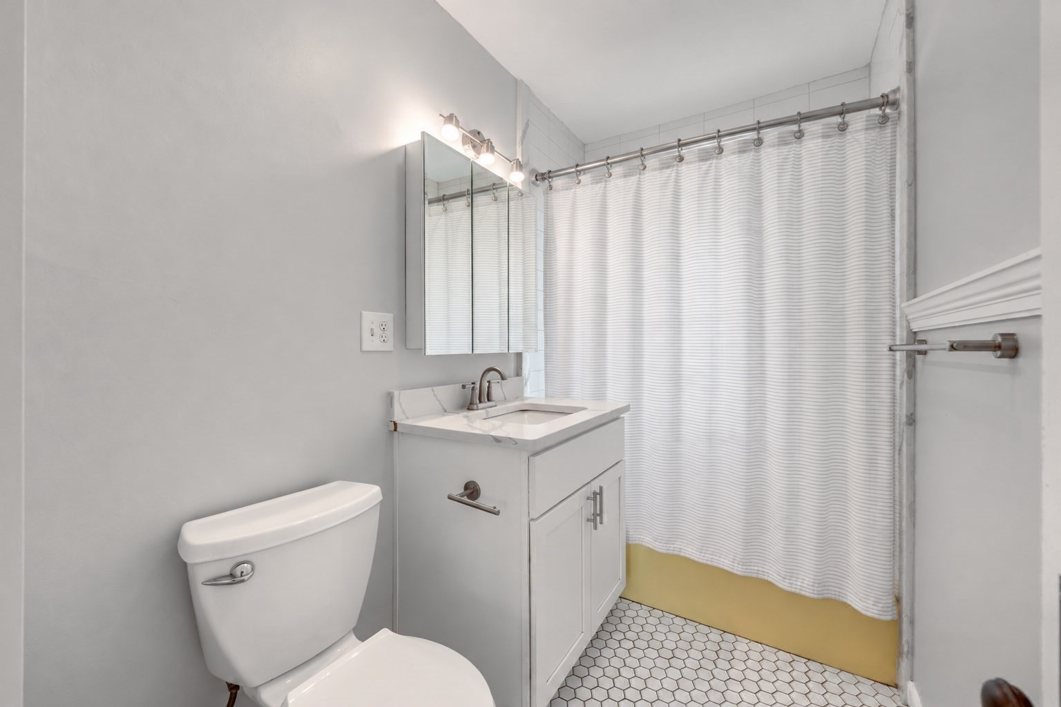 29 Laurel Rd Property Photo 18