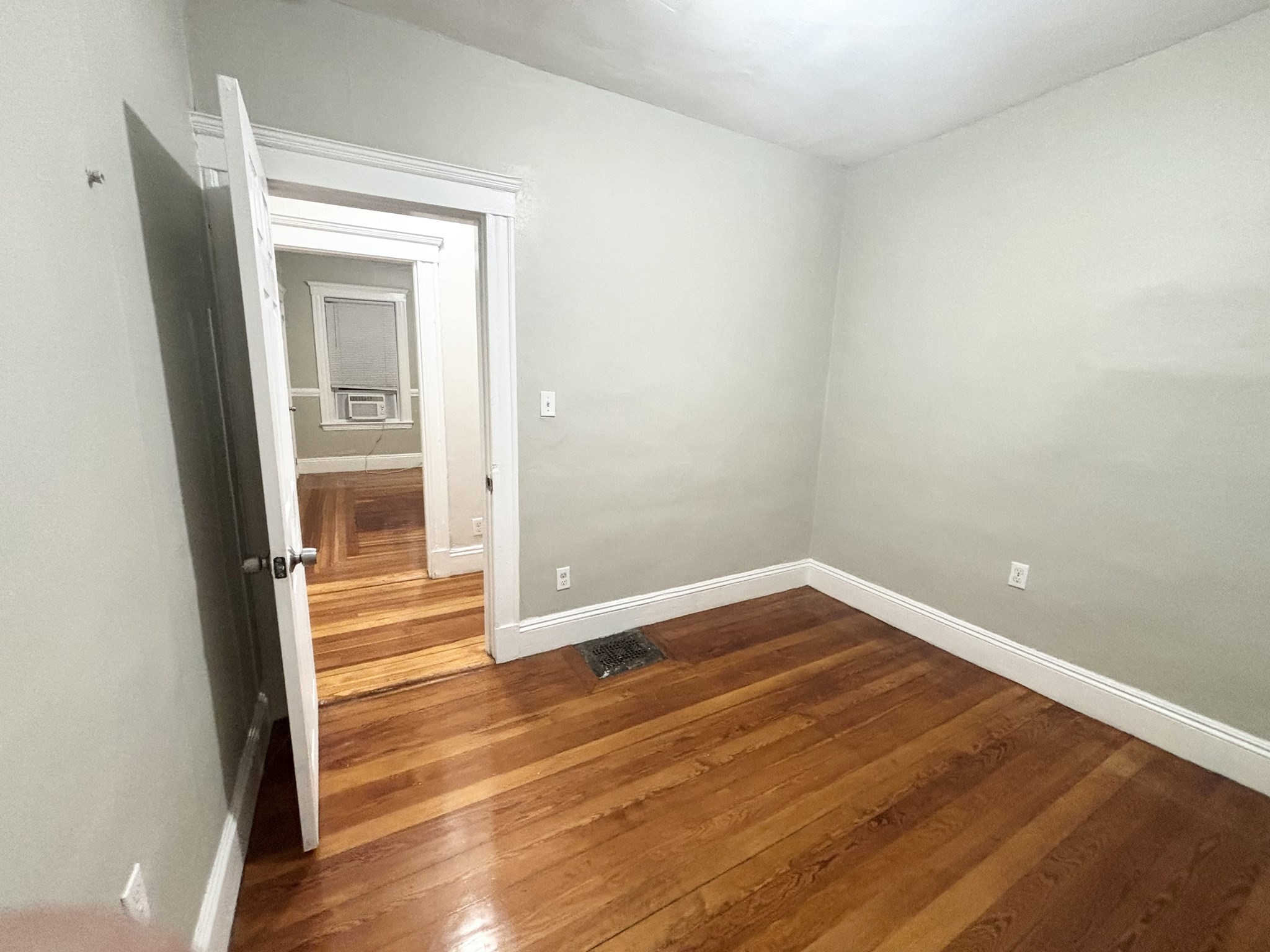 18 Perry Street # 3 Property Photo 11