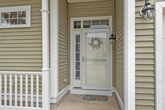 605 Devenwood Way # 605 Property Photo 2