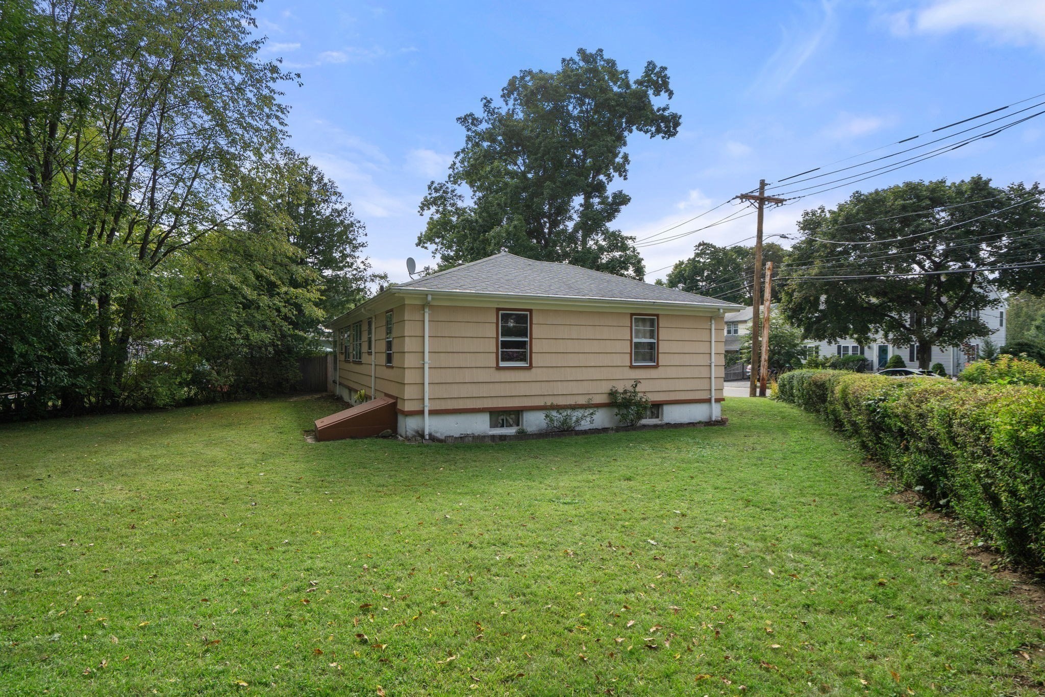 78 Mower St Property Photo 30