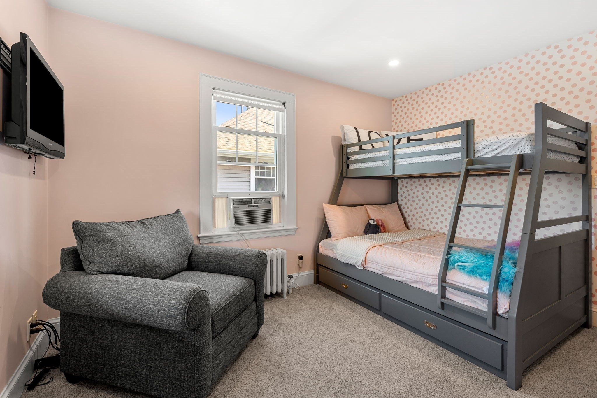 46 Crockett Avenue # 2 Property Photo 13