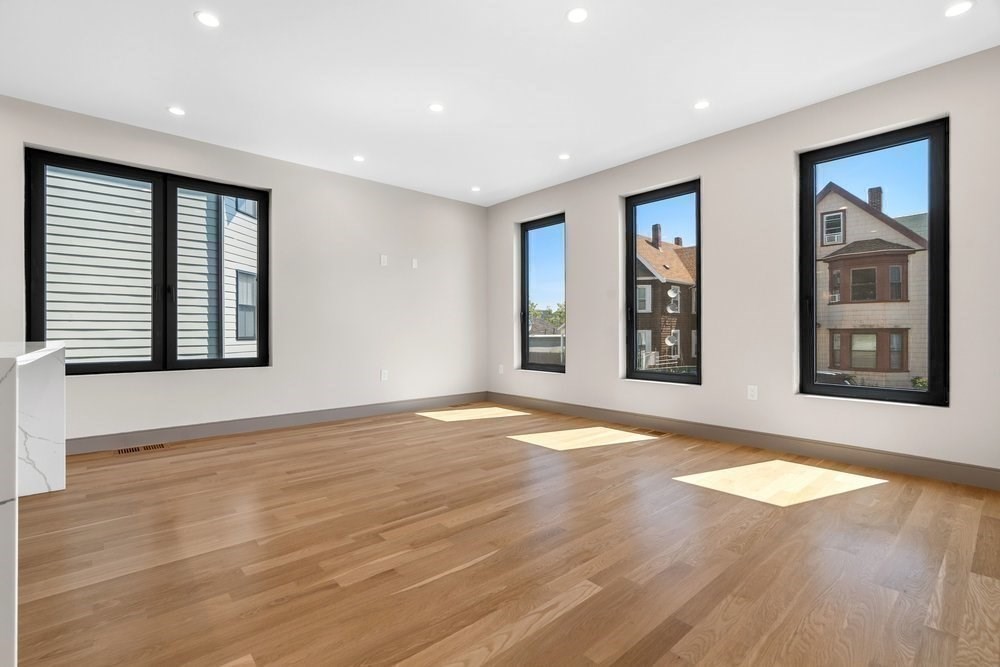 32 Mckone Street Property Photo 12