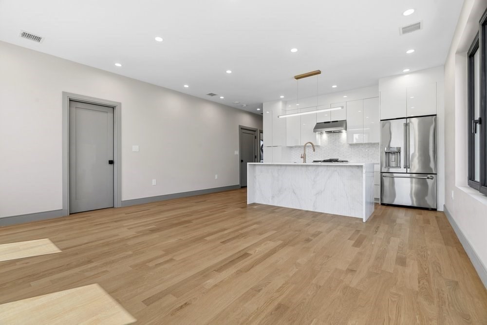 32 Mckone Street Property Photo 23