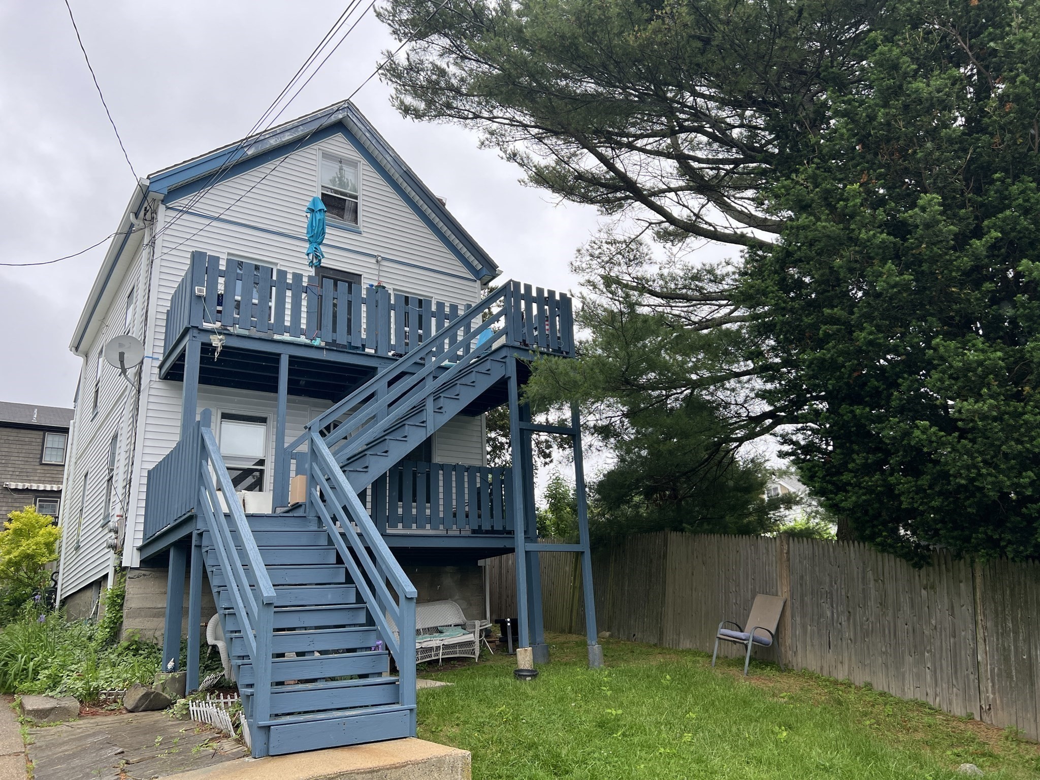 21 Siren St # A Property Photo 2