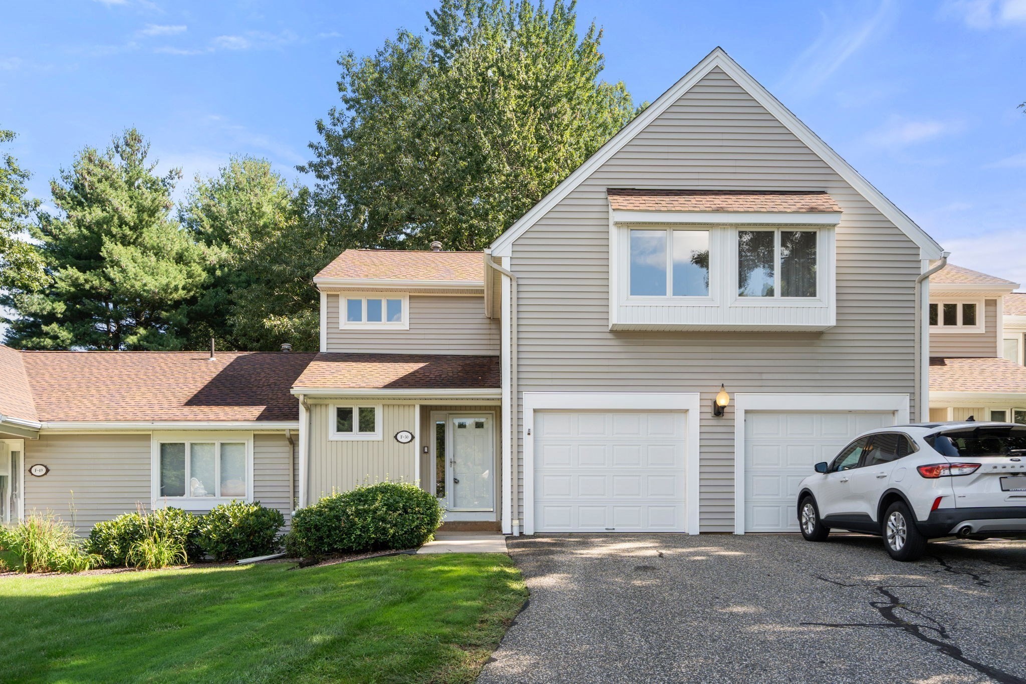 2205 Boston Rd # F50 Property Photo 2