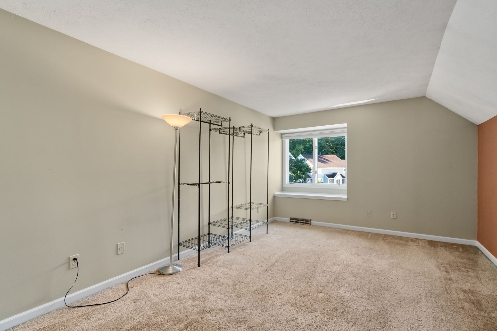 2205 Boston Rd # F50 Property Photo 11