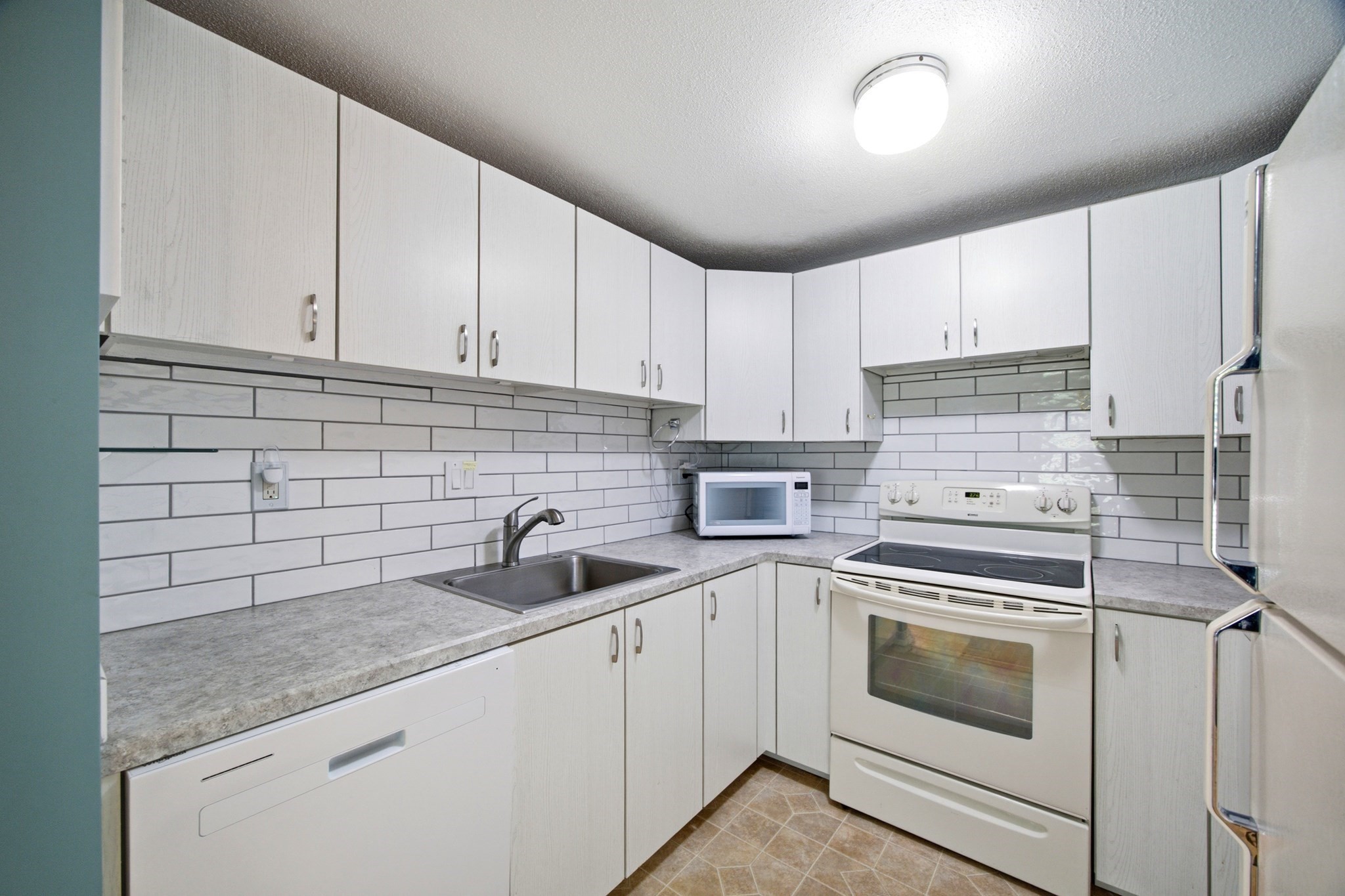 362 Granville Road # 217 Property Photo 5