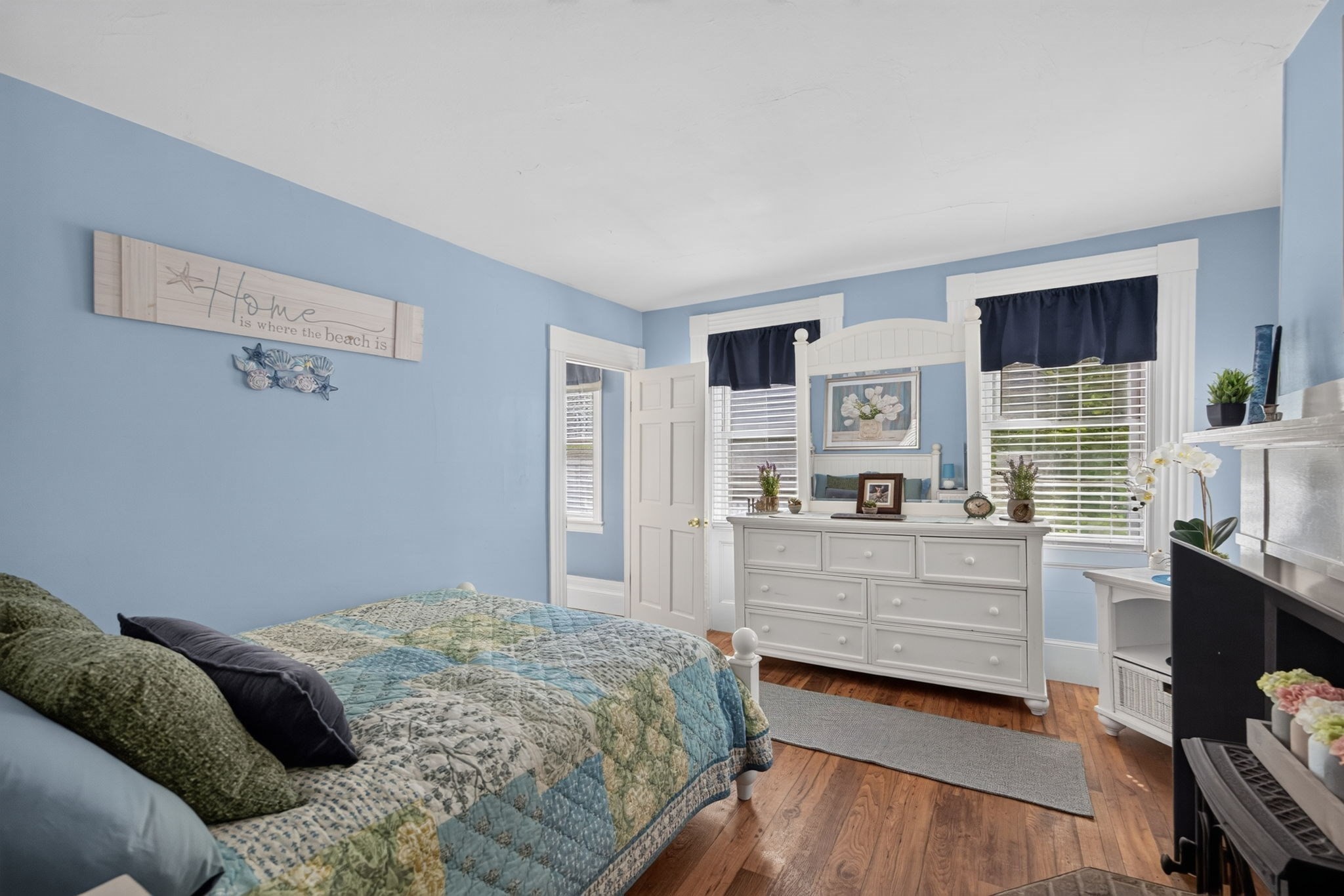 20 Liberty Street Property Photo 4