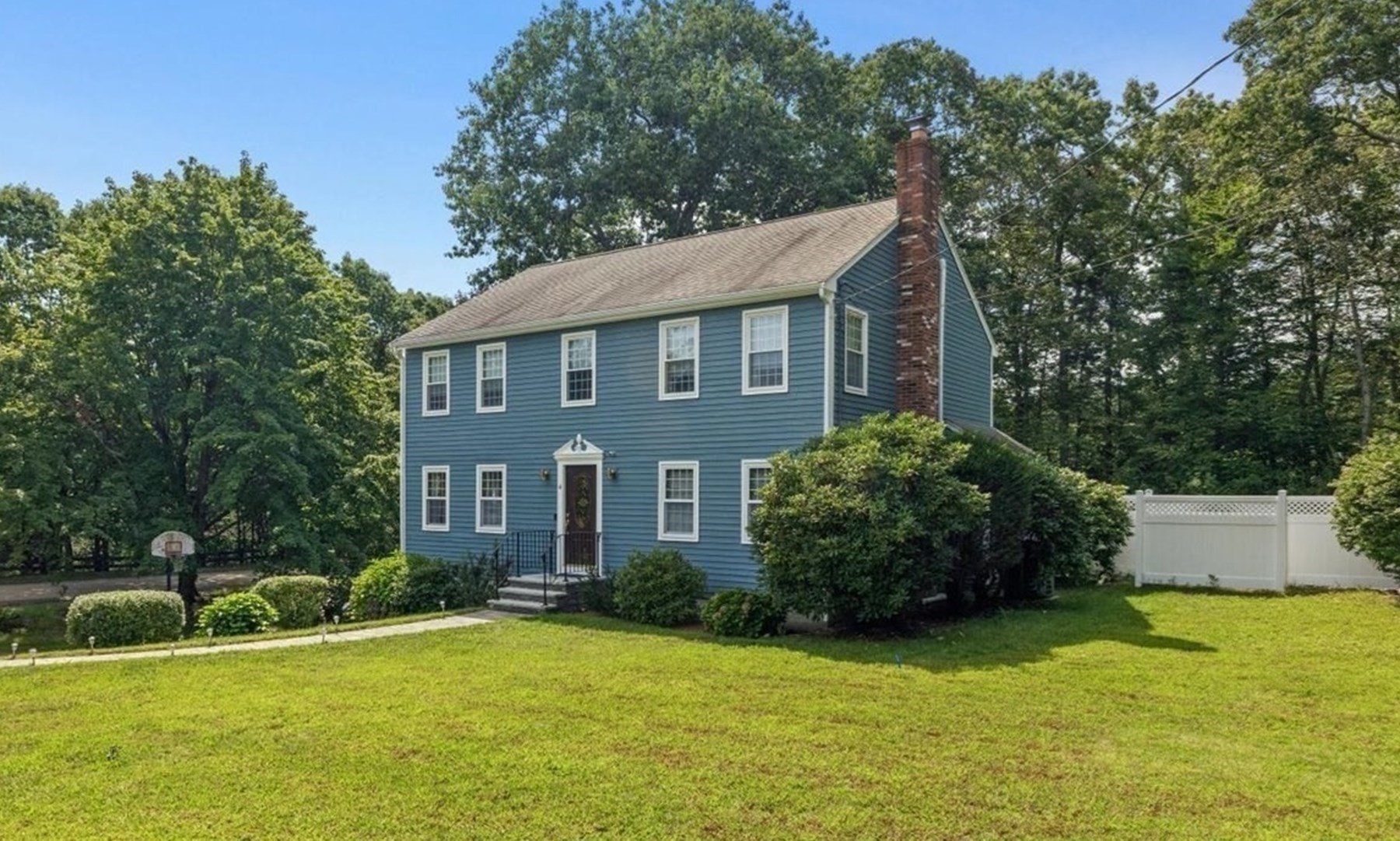 4 Blueberry Lane Property Photo 1