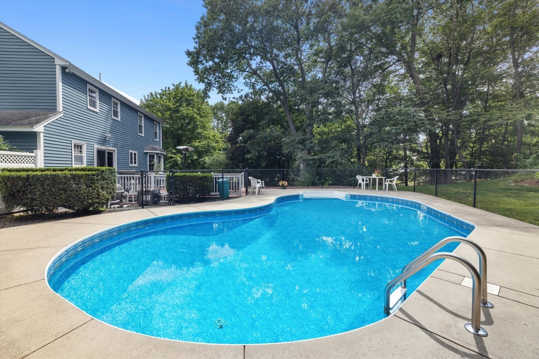 4 Blueberry Lane Property Photo 3