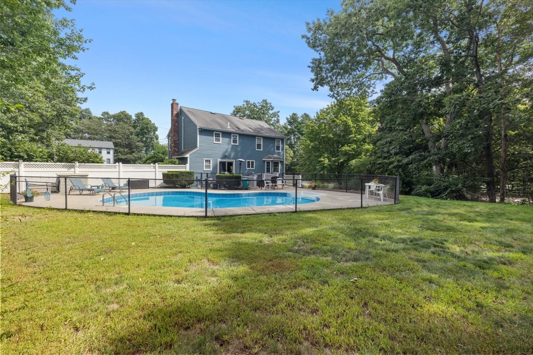 4 Blueberry Lane Property Photo 8