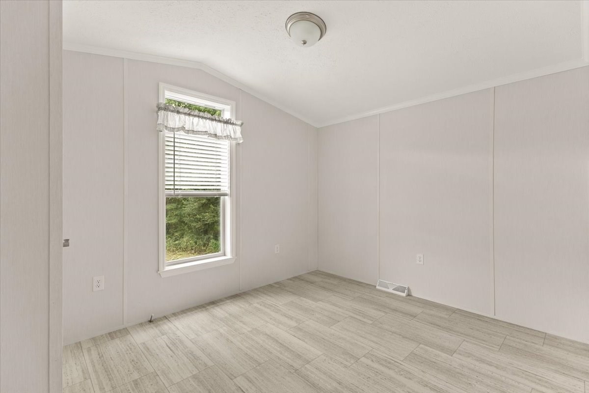 1540 Broadway # 20 Property Photo 5