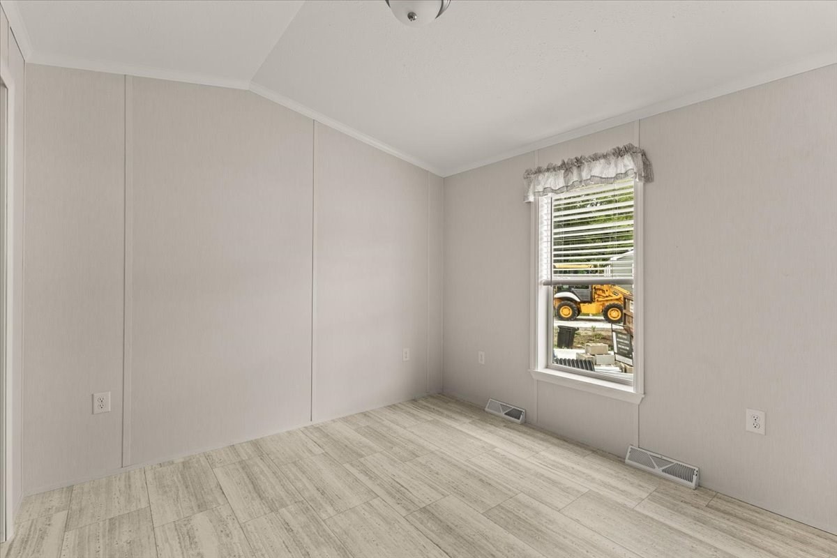 1540 Broadway # 20 Property Photo 7