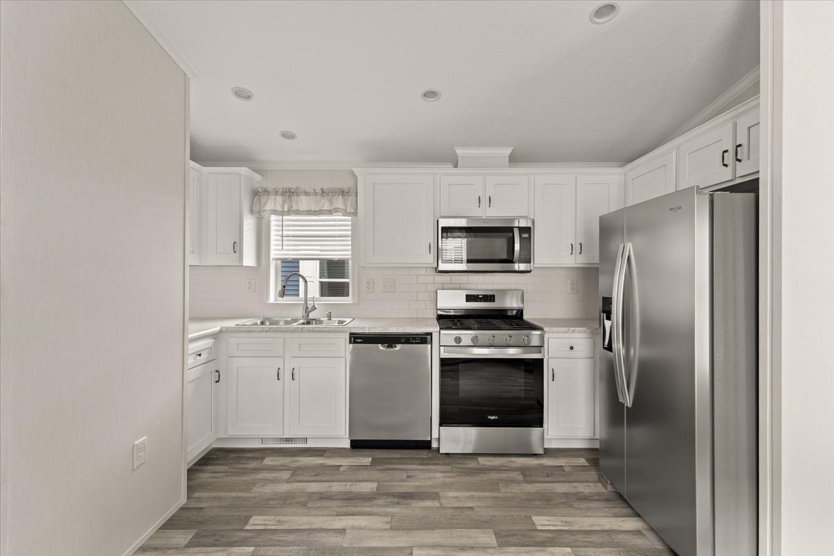 1540 Broadway # 27 Property Photo 3