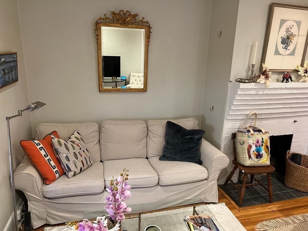 41 Revere St # 4 Property Photo 3