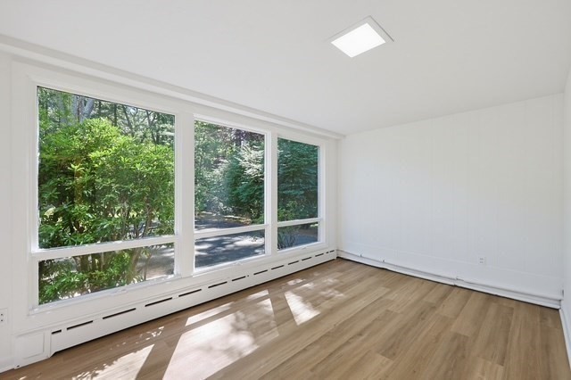 40 Woodfall Rd Property Photo 26