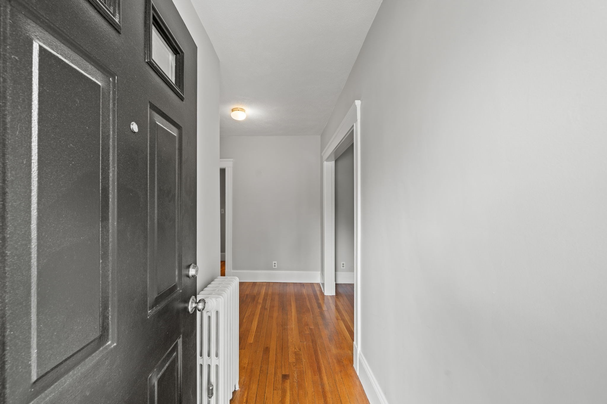 207-209 Main # 207 Property Photo 3