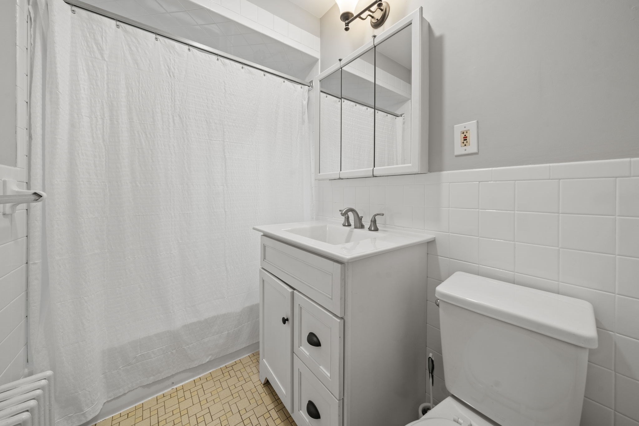 207-209 Main # 207 Property Photo 22
