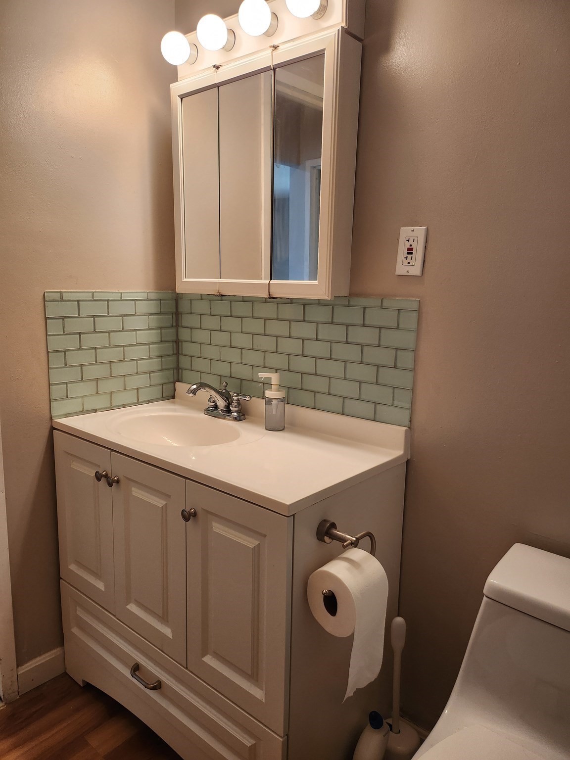 123 Elm St # D11 Property Photo 11