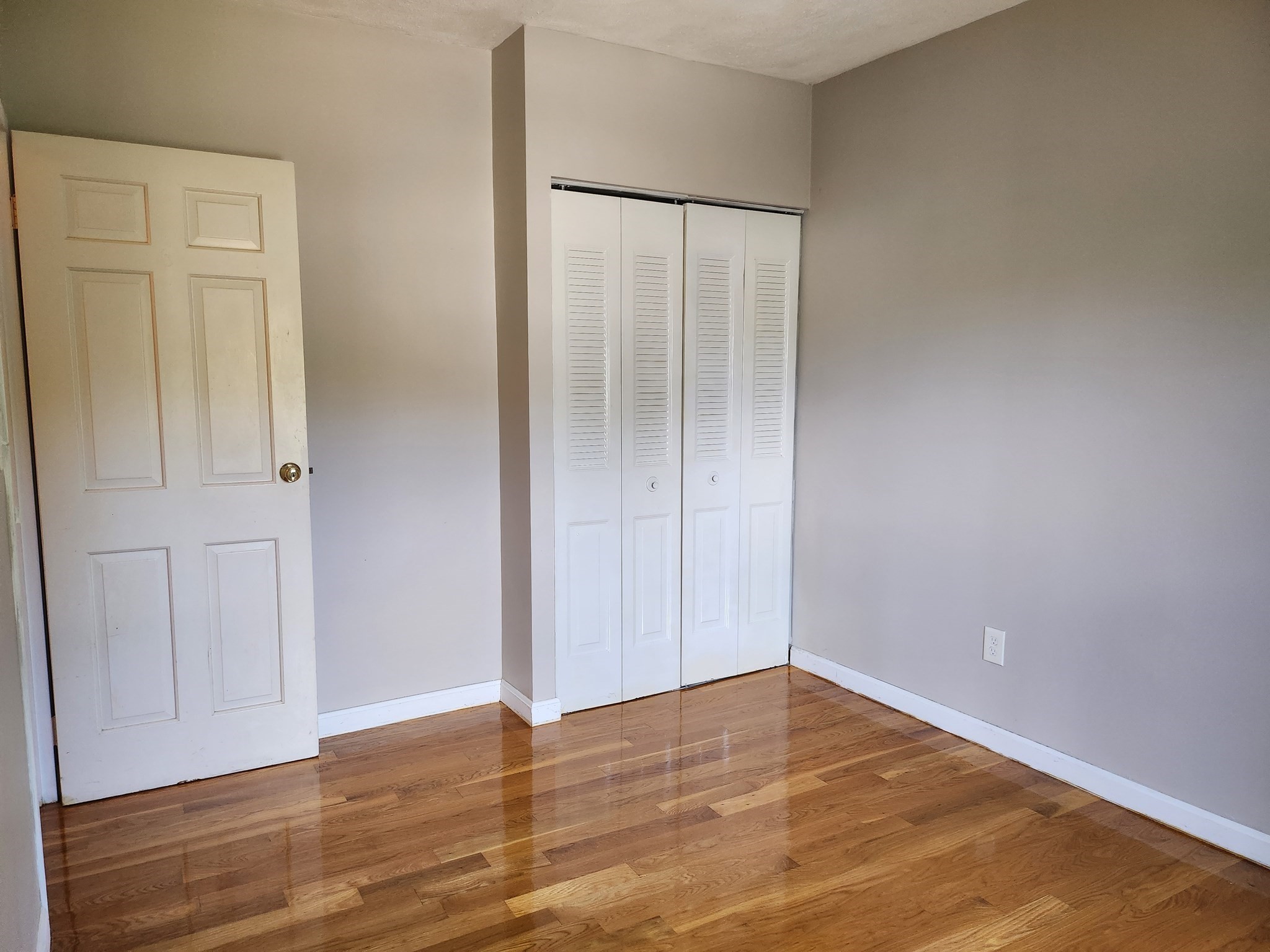 123 Elm St # D11 Property Photo 15