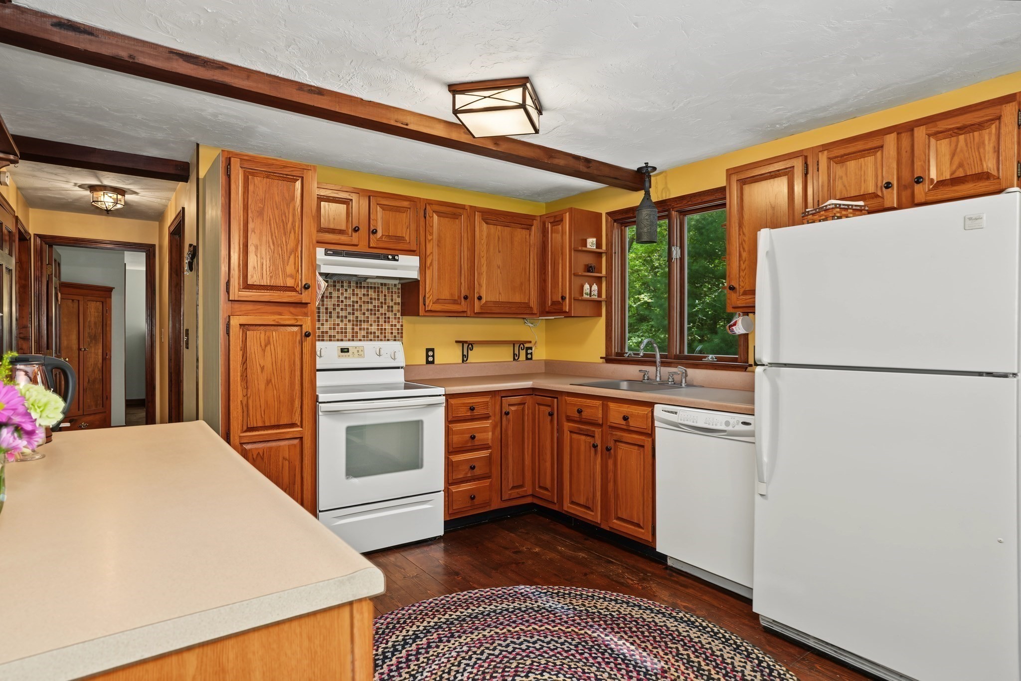 8 Fales Road Property Photo 7