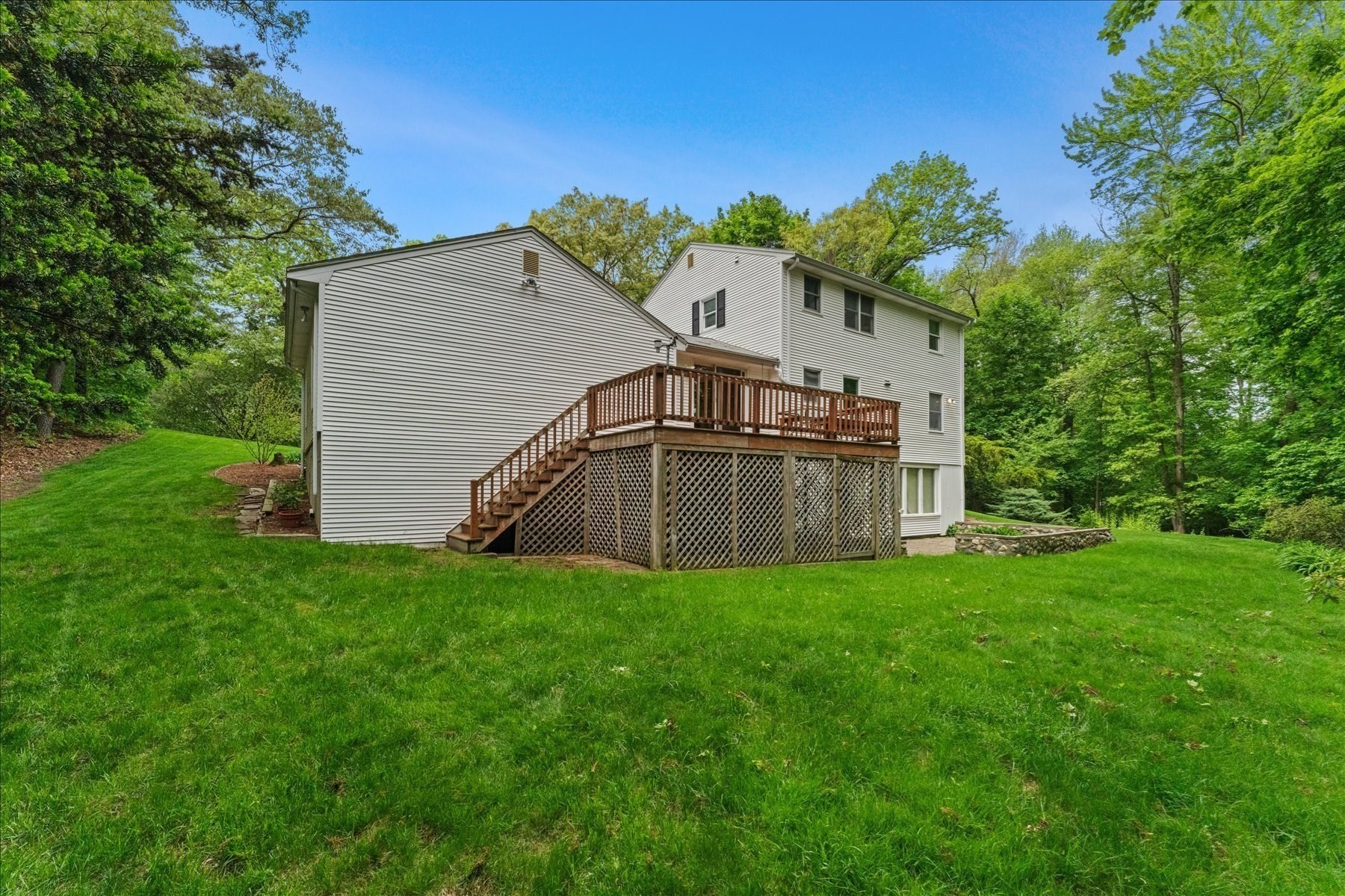 41-a Hunnewell Street Property Photo 16