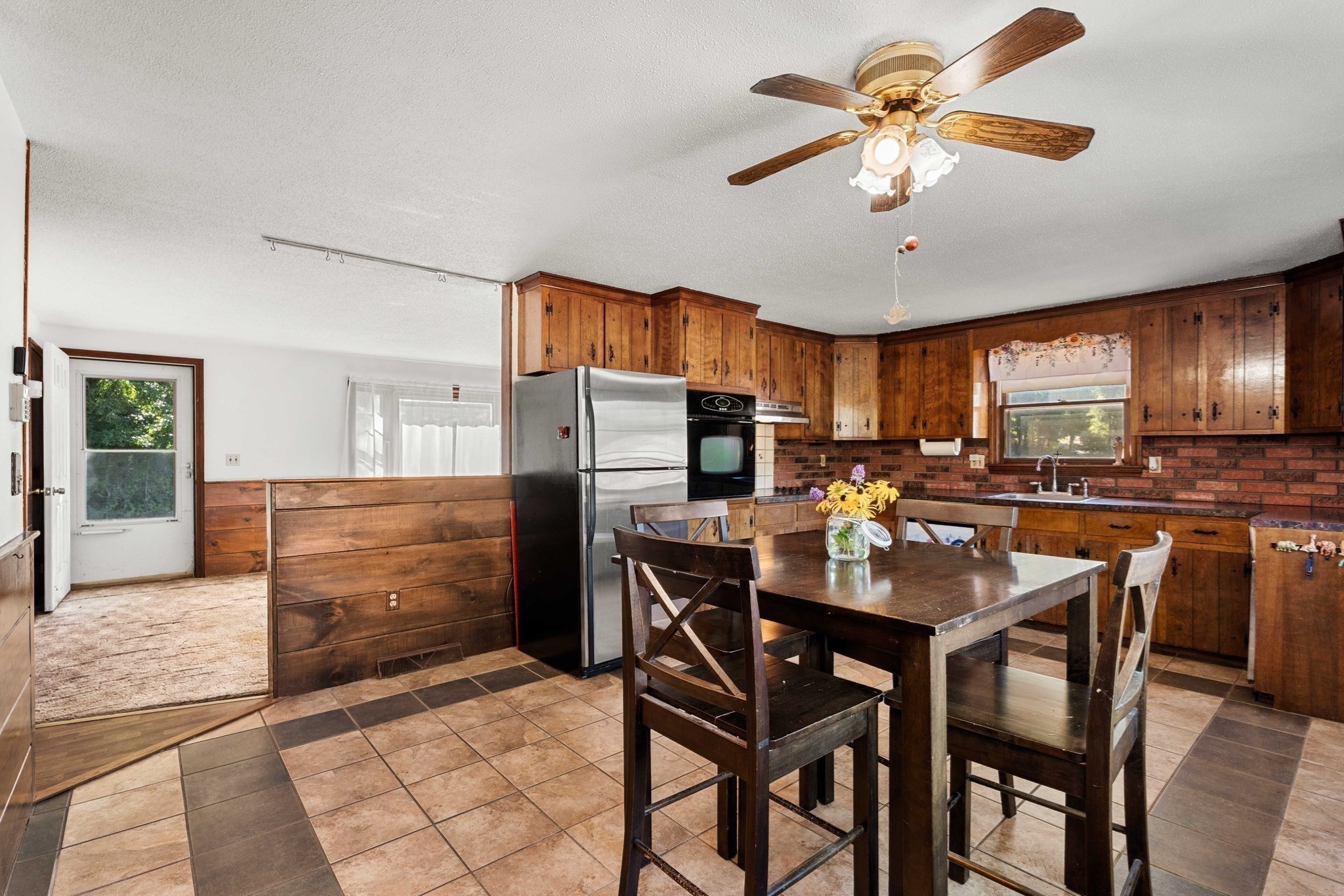 504 High Street Property Photo 4